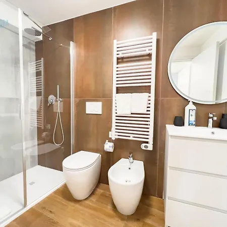 Διαμέρισμα Capitolina 3 Tirabora Short Rent