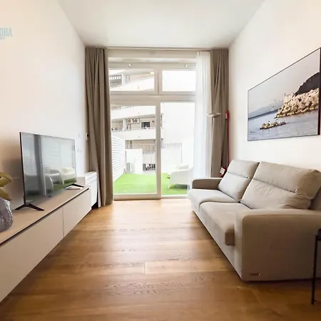 Capitolina 3 Tirabora Short Rent Τεργέστη