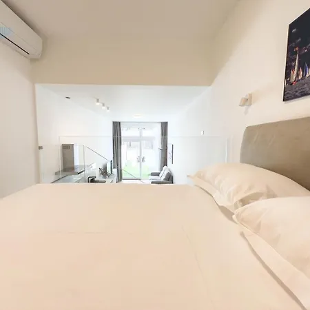 Capitolina 3 Tirabora Short Rent Διαμέρισμα *